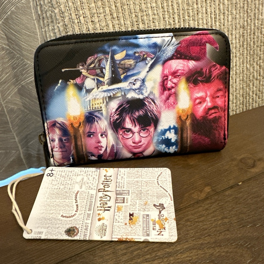 NWT Loungefly Harry Potter Zip Around Wallet - Sorcerer’s Stone‎ Hard Tag